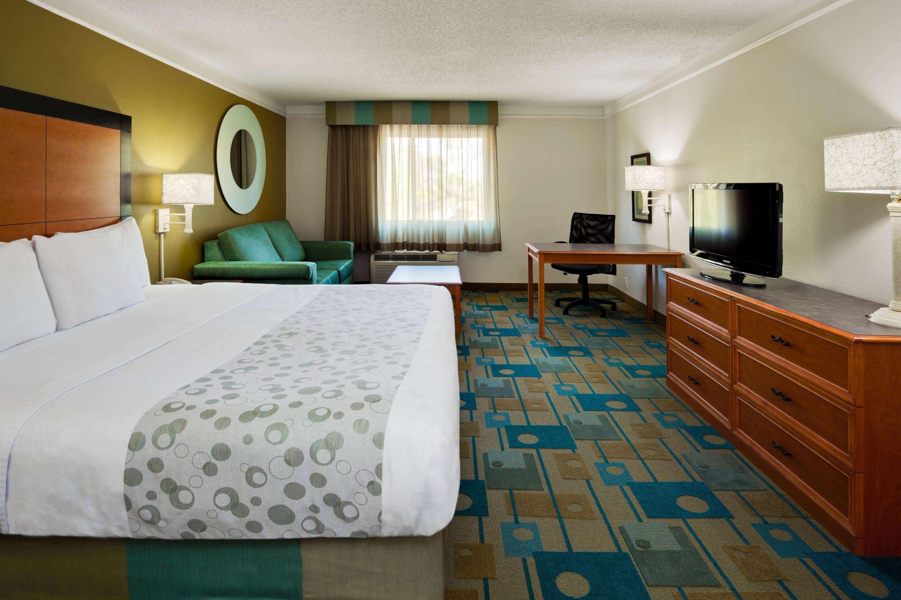 La Quinta By Wyndham St. Pete-Clearwater Airport Hotel Bagian luar foto