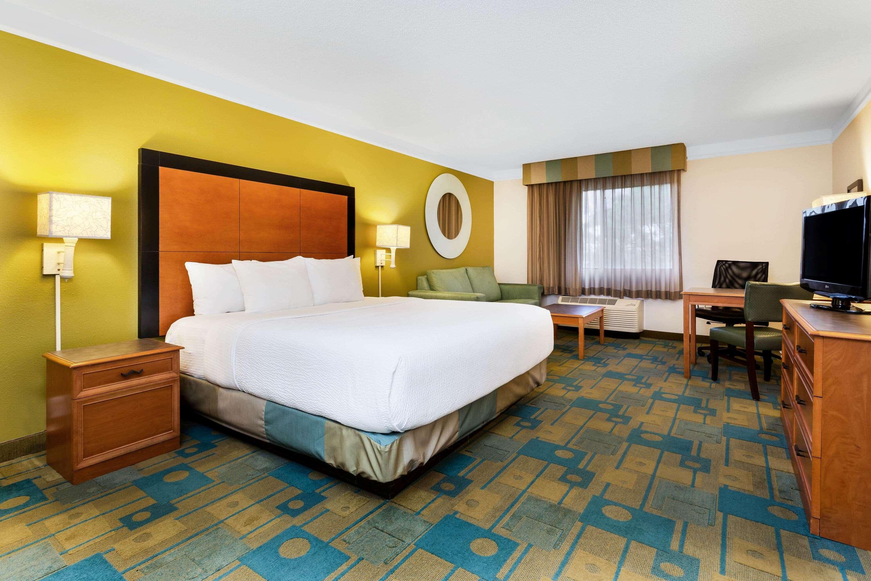 La Quinta By Wyndham St. Pete-Clearwater Airport Hotel Bagian luar foto