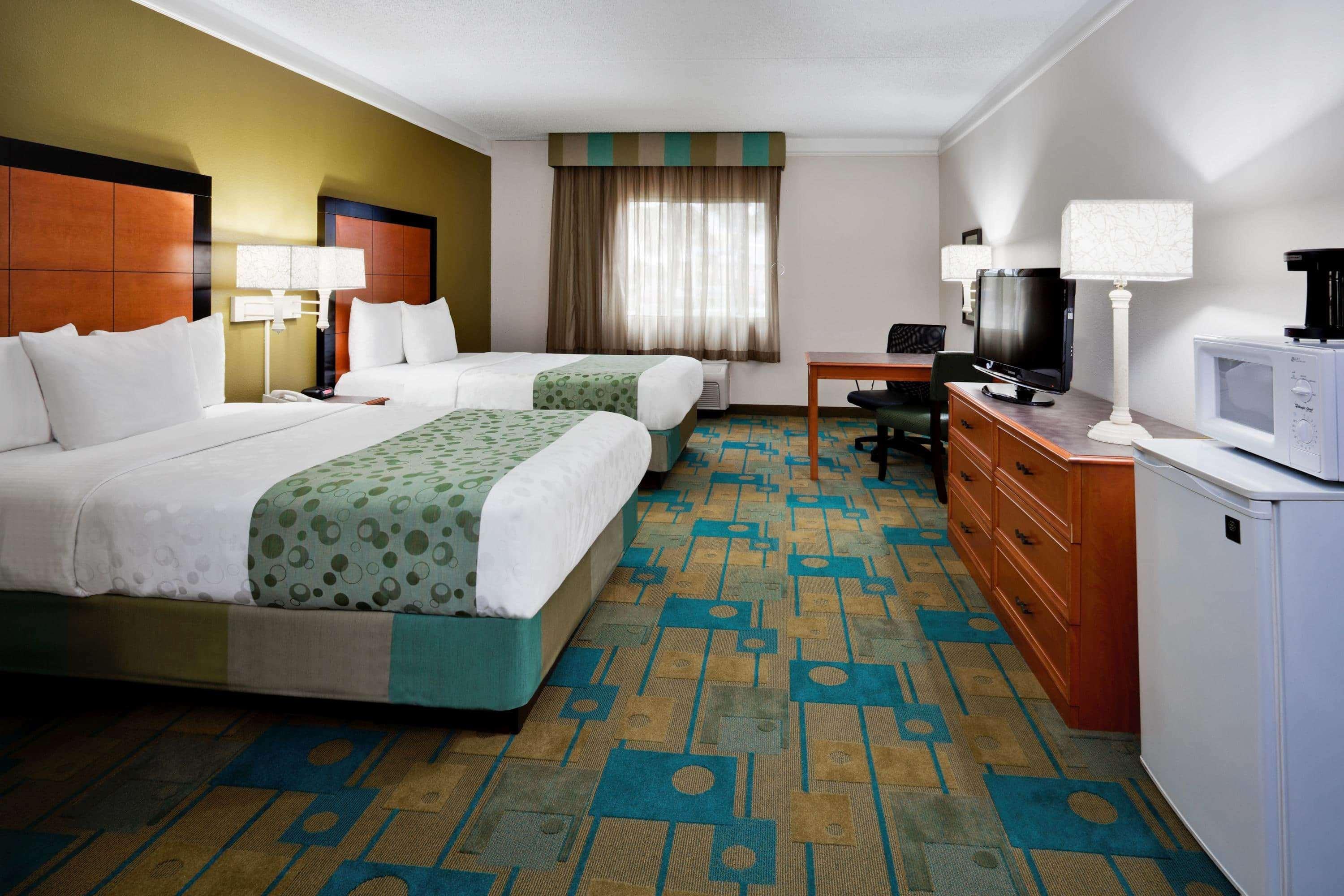 La Quinta By Wyndham St. Pete-Clearwater Airport Hotel Bagian luar foto
