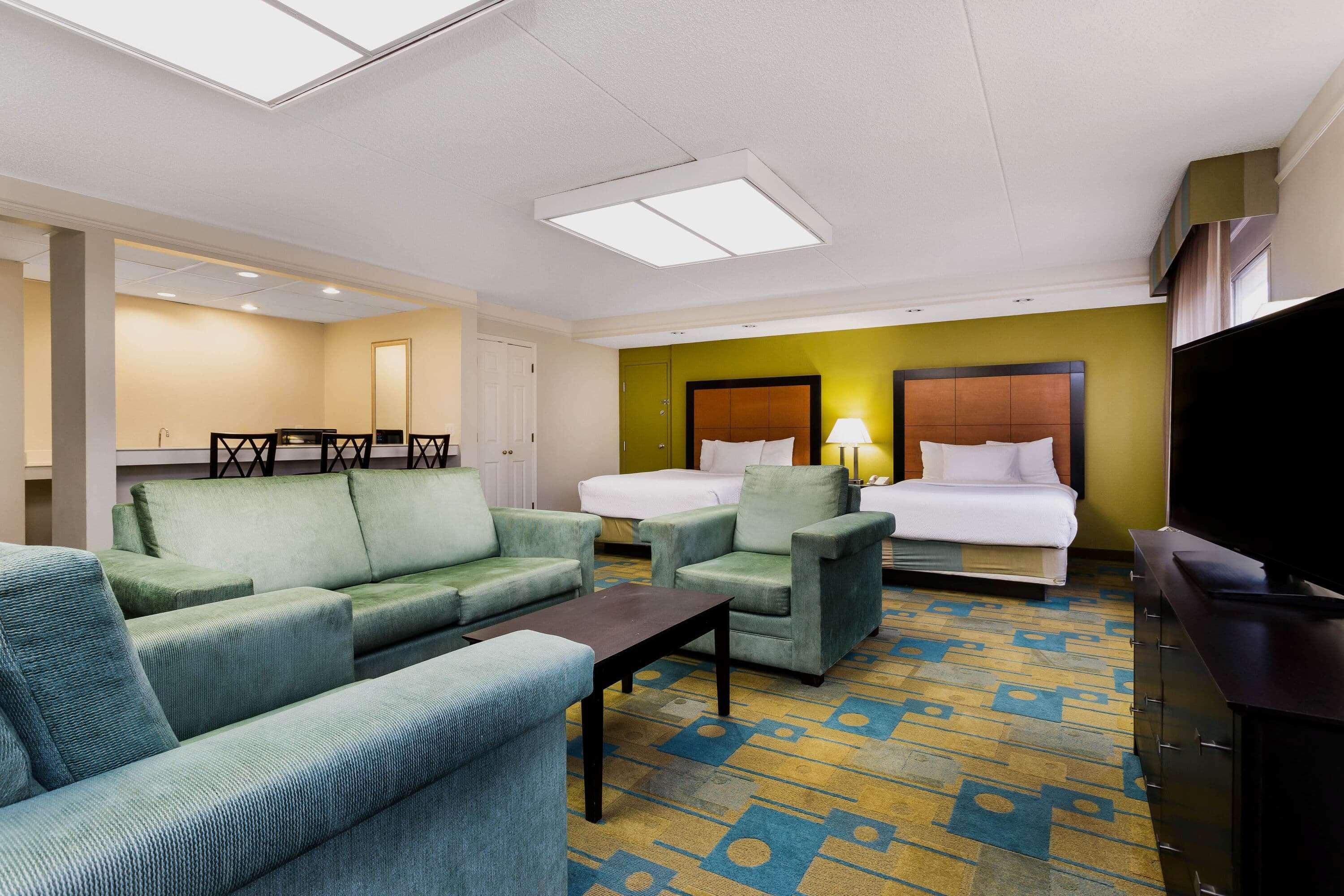 La Quinta By Wyndham St. Pete-Clearwater Airport Hotel Bagian luar foto