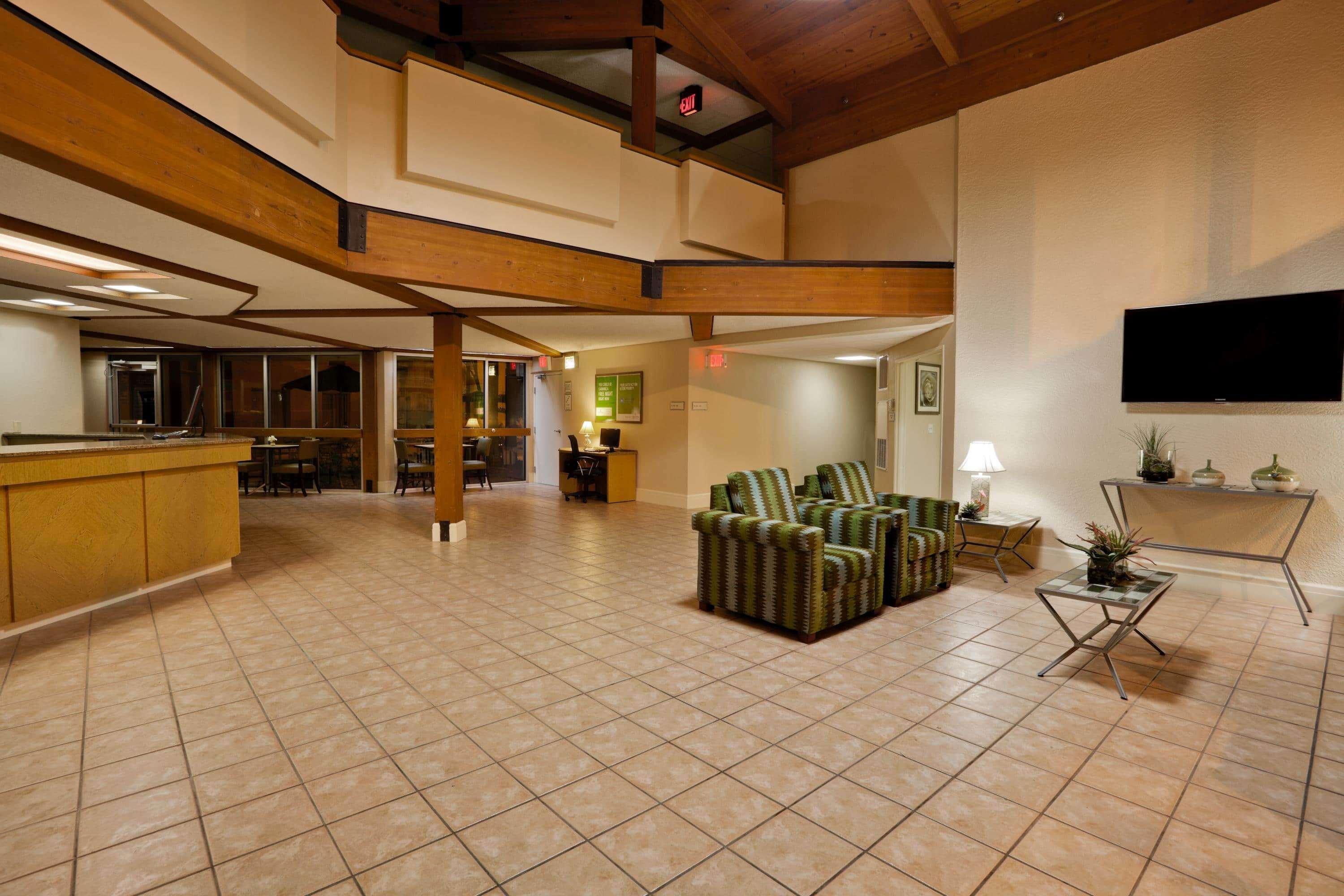 La Quinta By Wyndham St. Pete-Clearwater Airport Hotel Bagian luar foto