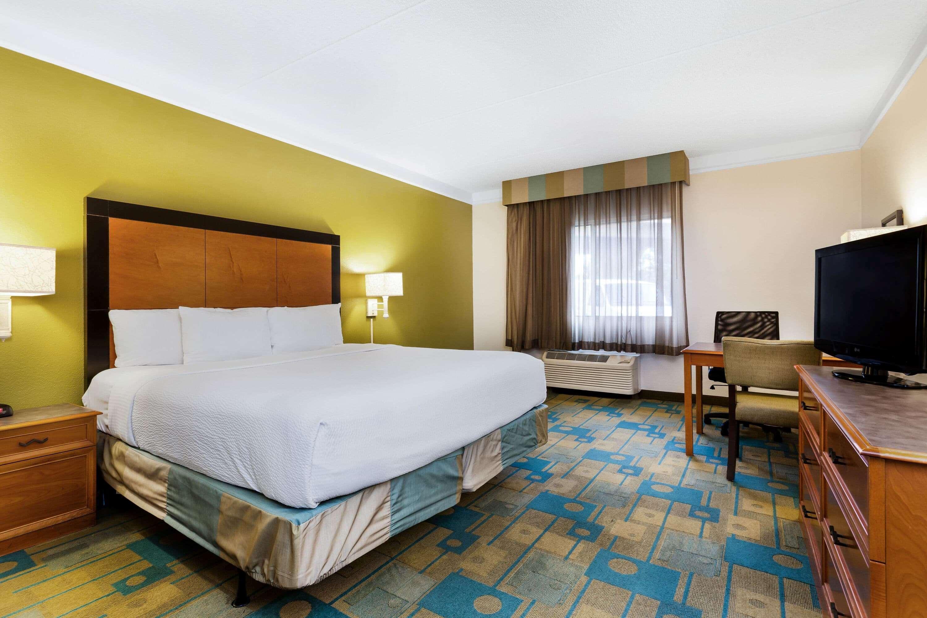 La Quinta By Wyndham St. Pete-Clearwater Airport Hotel Bagian luar foto