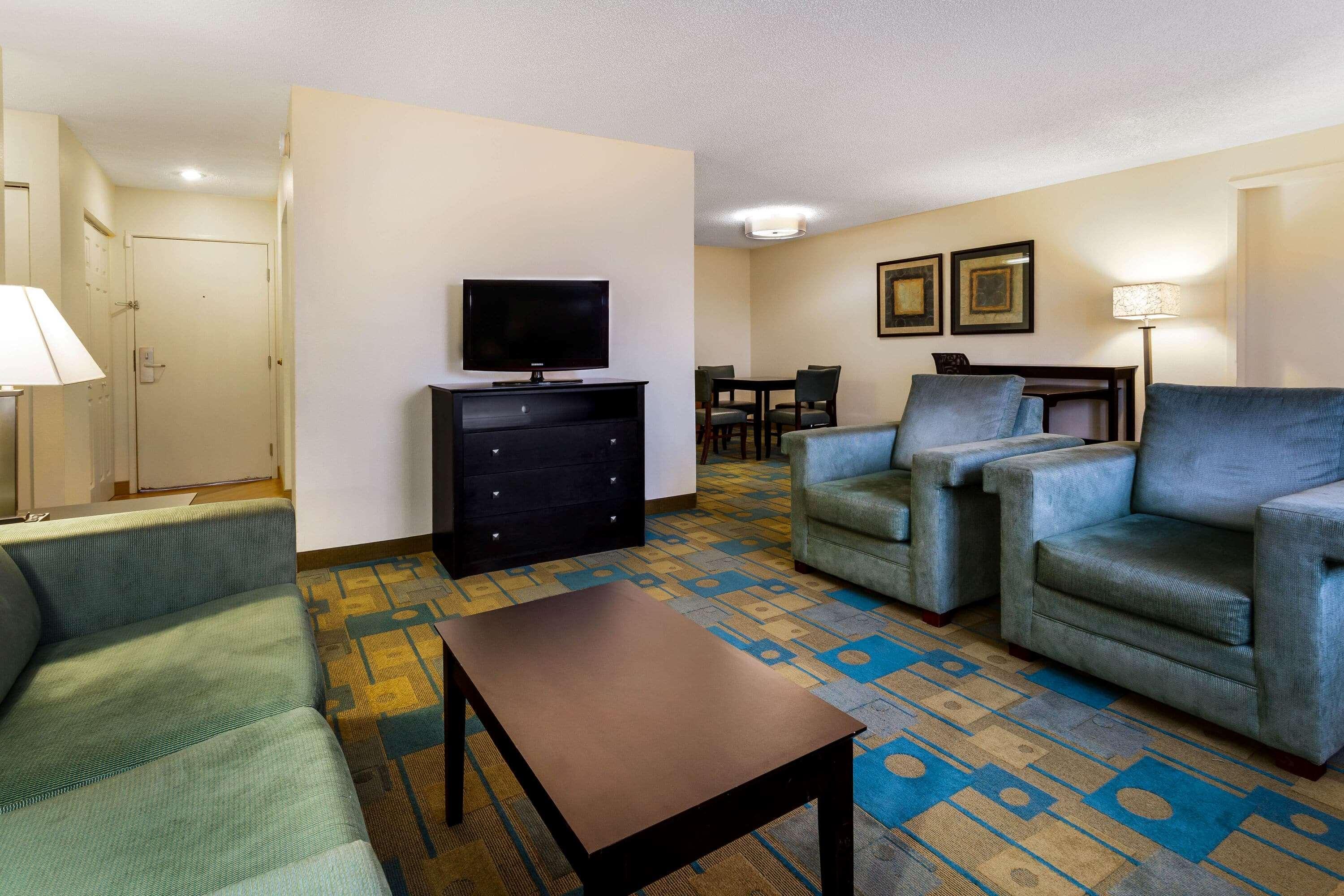 La Quinta By Wyndham St. Pete-Clearwater Airport Hotel Bagian luar foto