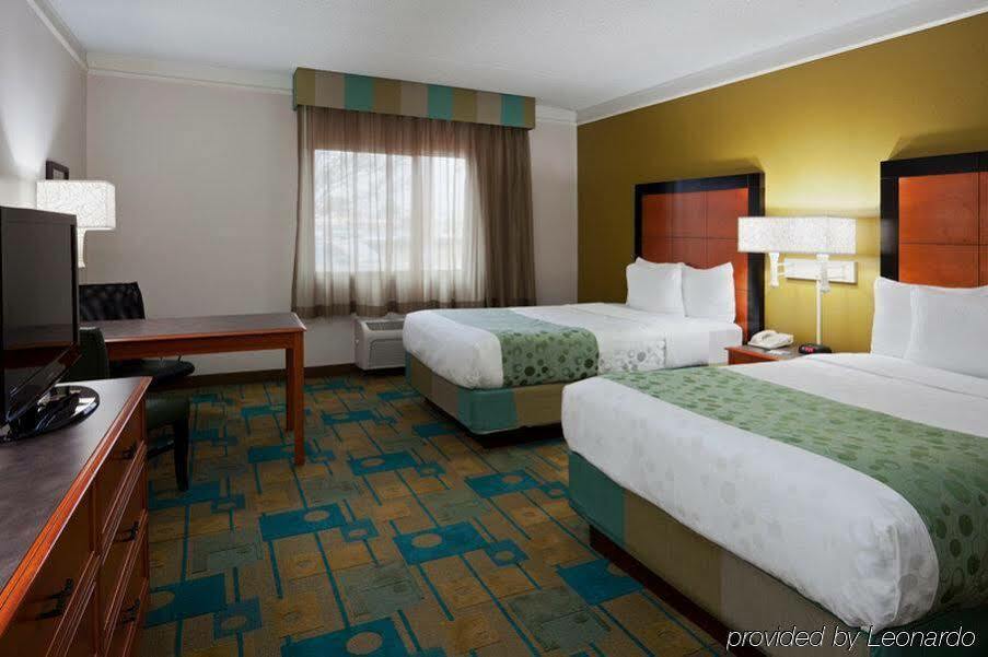 La Quinta By Wyndham St. Pete-Clearwater Airport Hotel Bagian luar foto